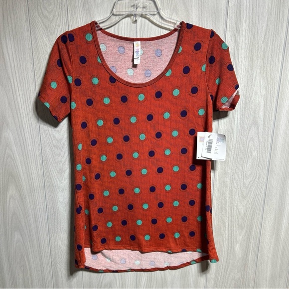 LuLaRoe NWT Polka Dot Short Sleeve Classic T Size XS - Picture 1 of 9